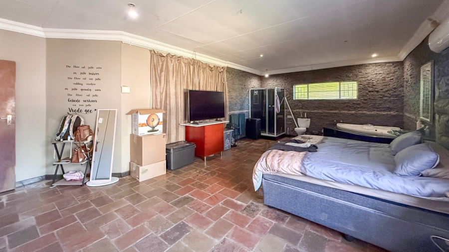4 Bedroom Property for Sale in Melodie North West